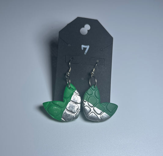 Mermaid Fin Fantasy Earrings – Green & Silver