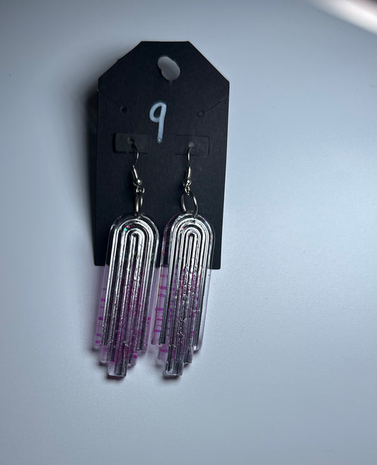 Silver & Pink Layered Resin Drop Earrings – Retro Arch Dangle Statement Jewelry