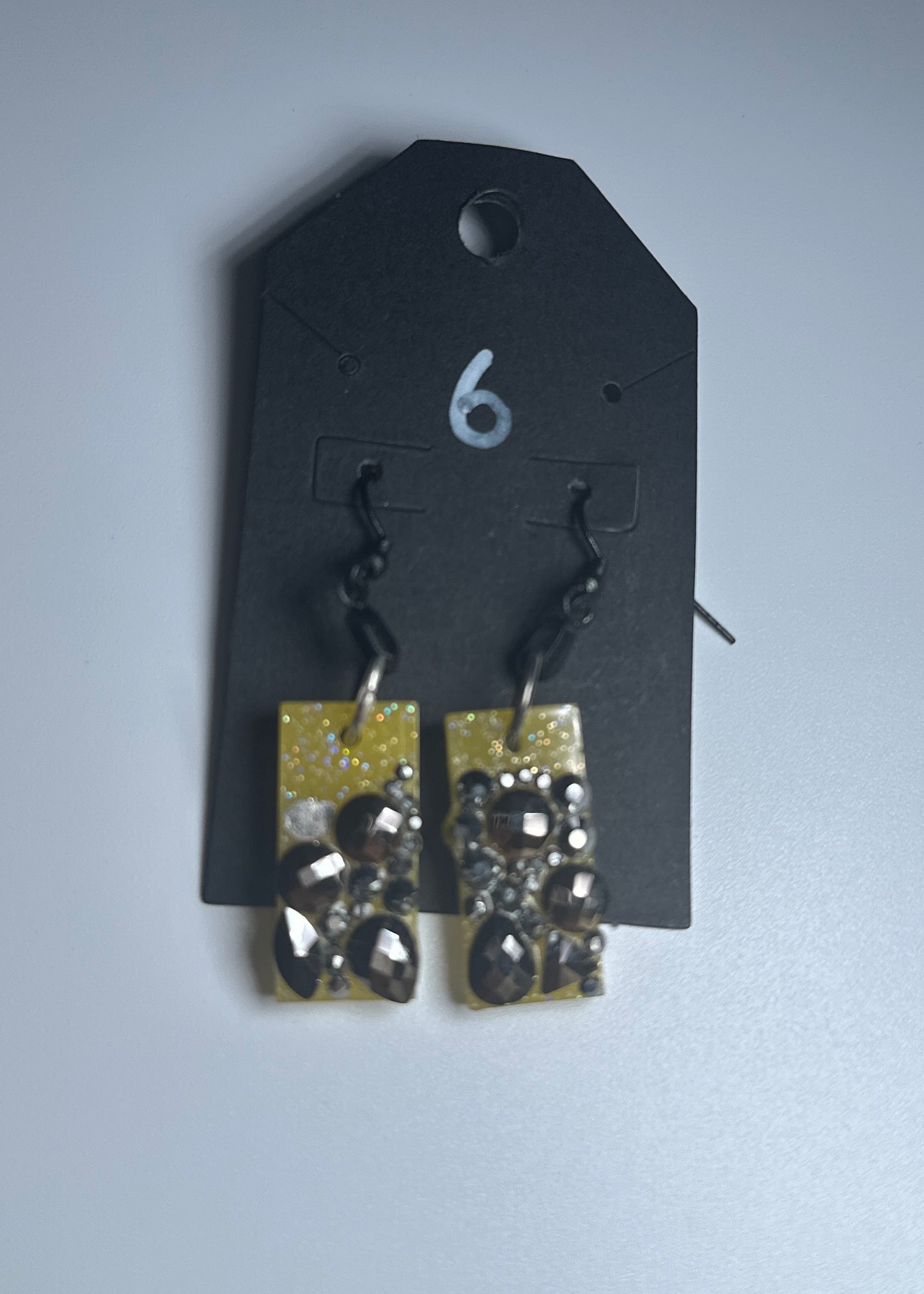 Golden Glow Rectangle Dangle Earrings – Black Rhinestone Sparkle