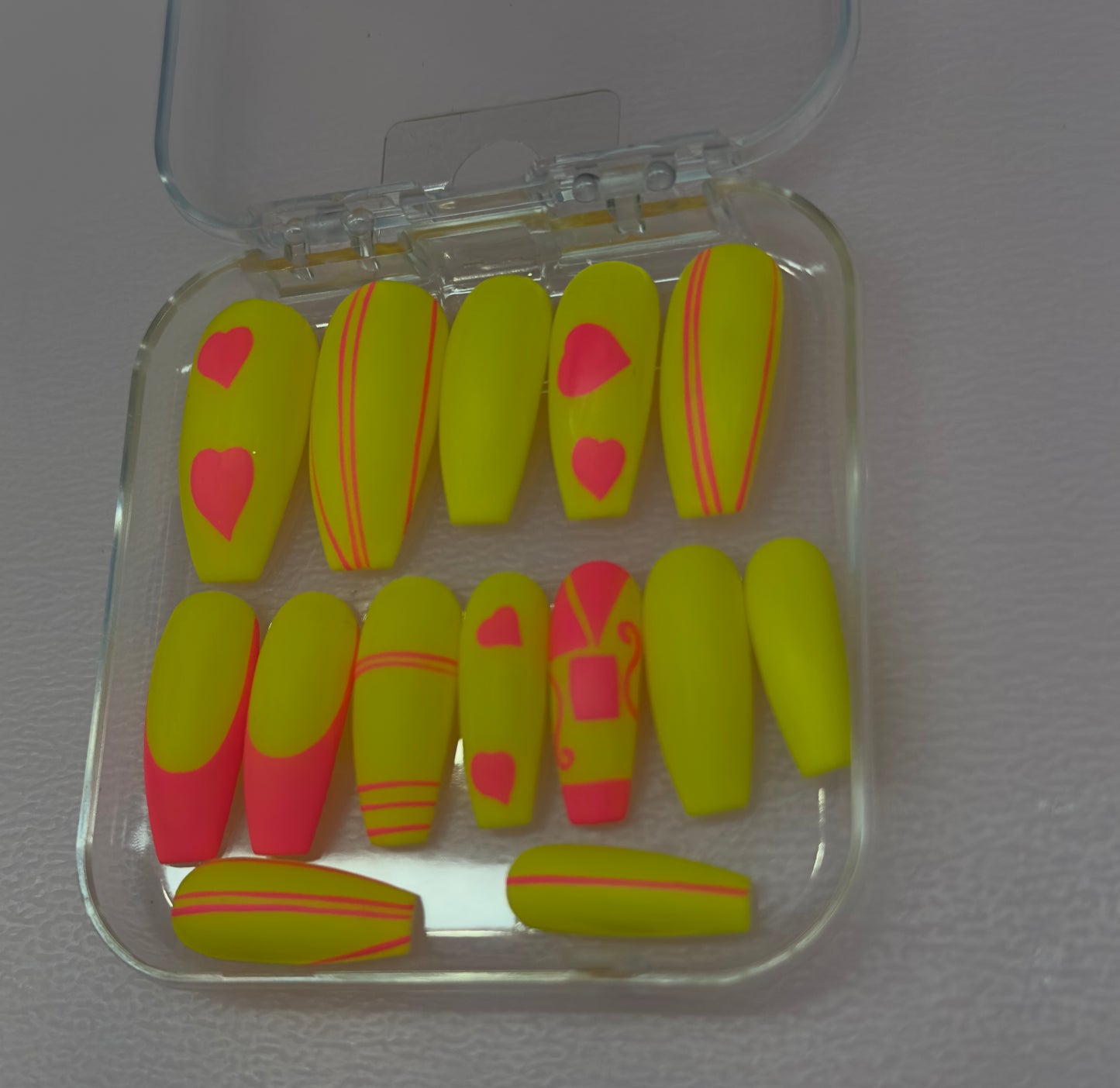 Neon Love Rush – Lime & Pink Heart Press-On Nails | Austin, TX (XL/Large, 14pc Set)