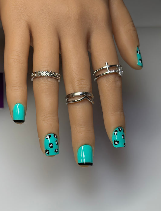 Cheetah Vibes Press-On Nails