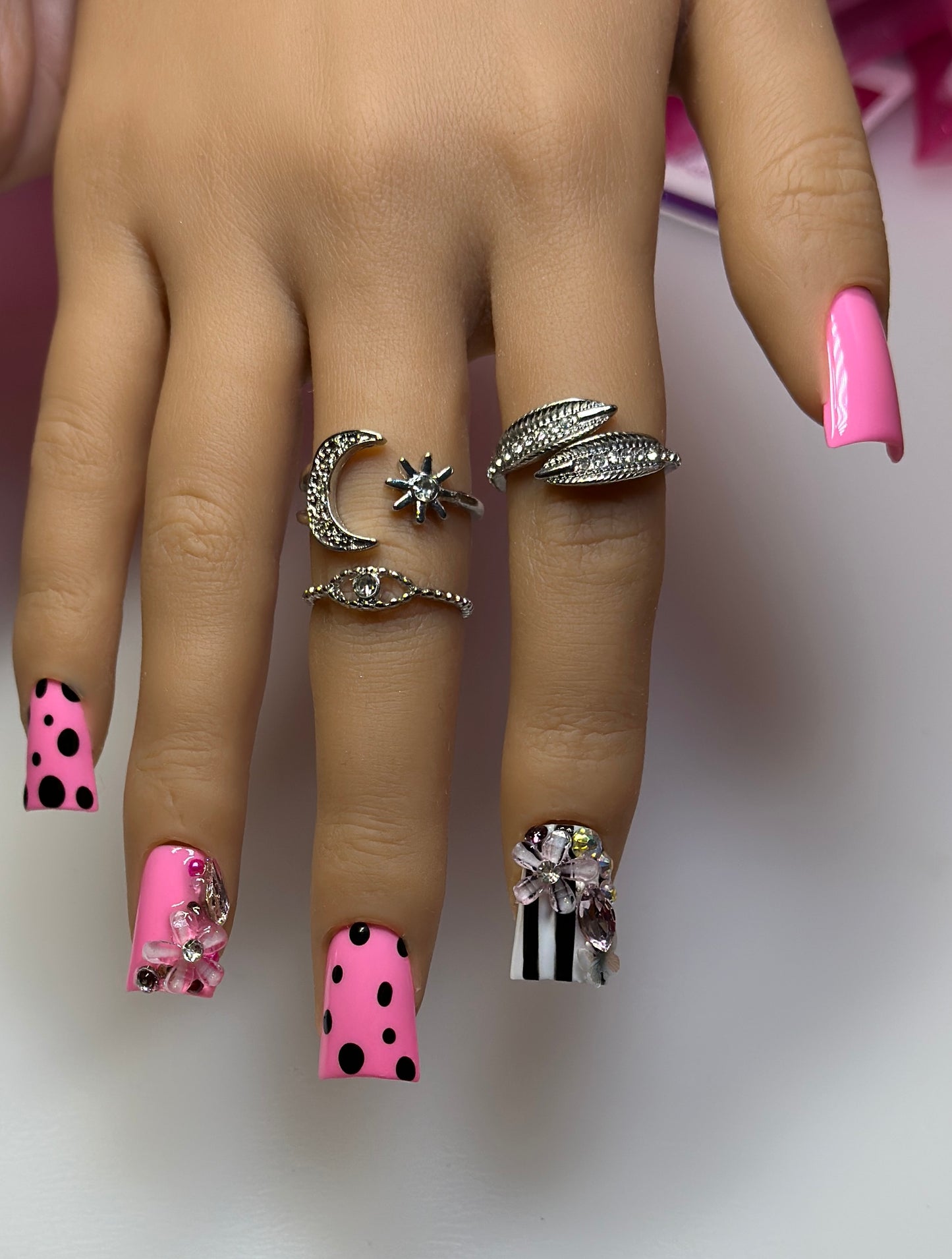 Barbie Blossom – Press-On Nail Set