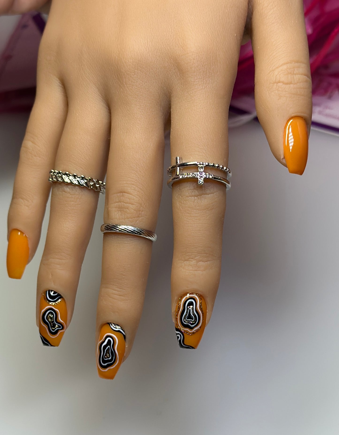 Geode Swirl – Handcrafted Press-On Nails