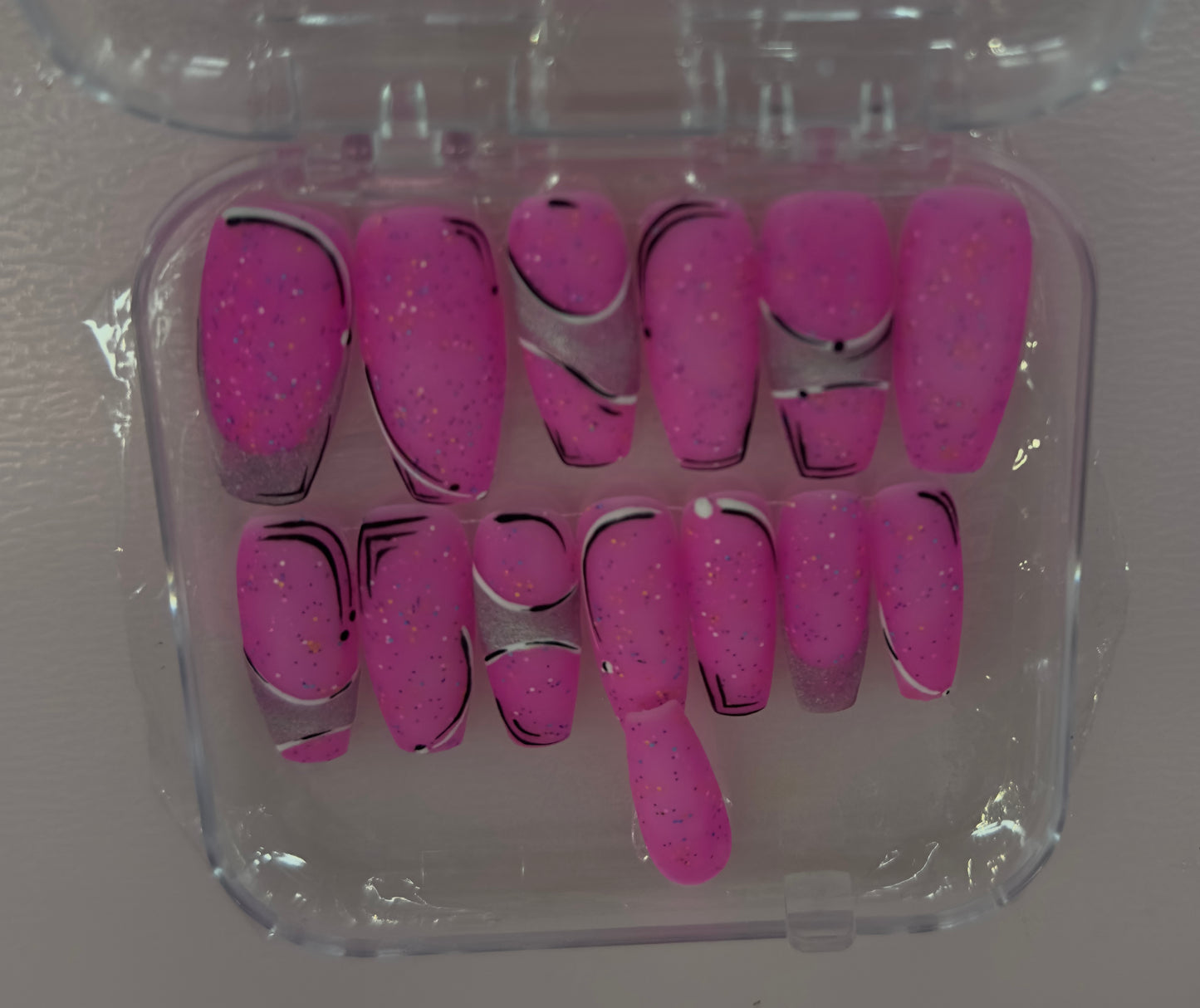 Boom! Babe – Pink Pop Art Glitter Press-On Nails | Austin,TX (Medium, 14pc Handmade Set)