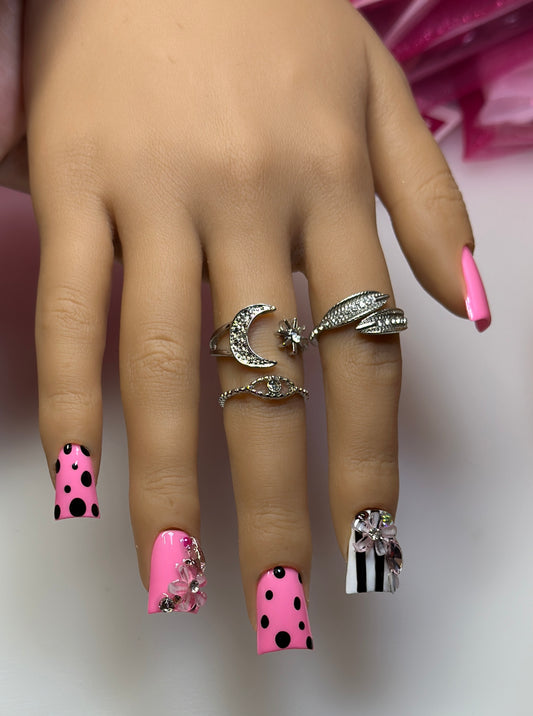 Barbie Blossom – Press-On Nail Set