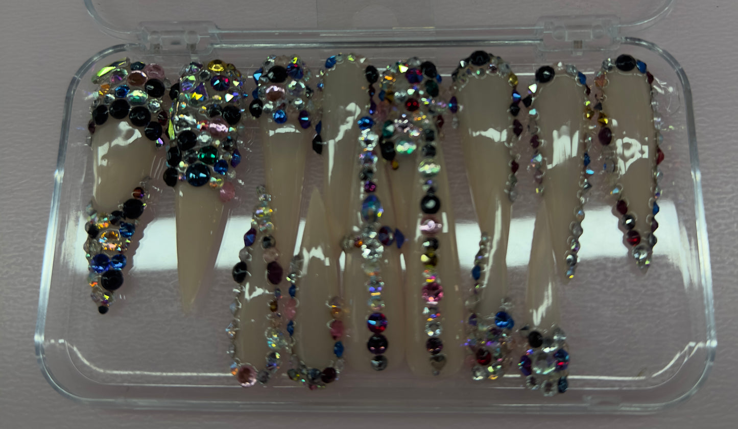 Luxury Attitude – Rhinestone Glam Acrylic Press-On Nails (Medium, 14pc Handmade Set)