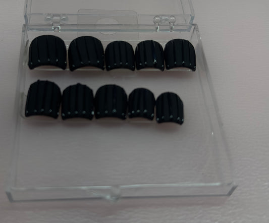 Midnight Drip – Glossy Black Minimal Press-On Nails | Austin, TX Acrylic Size Large (10pc Set)
