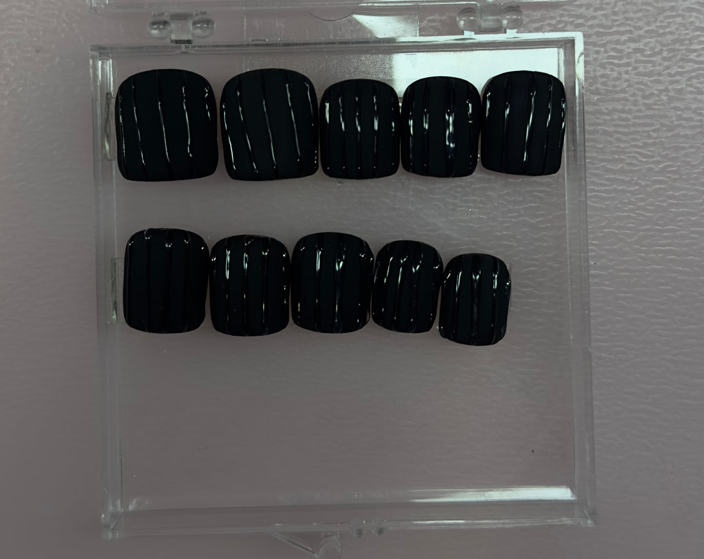 Midnight Drip – Glossy Black Minimal Press-On Nails | Austin, TX Acrylic Size Large (10pc Set)