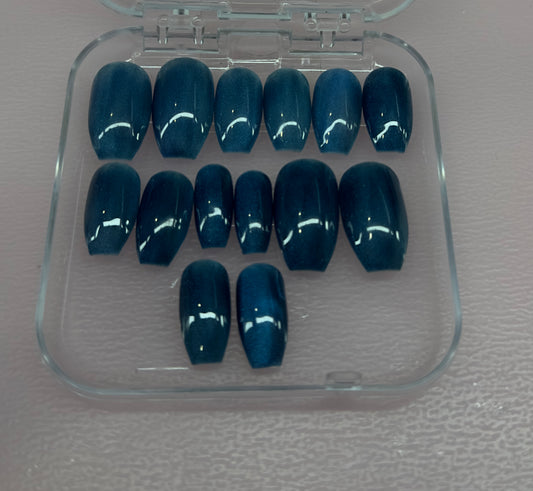 Ocean Luxe – Shimmer Teal Press-On Nails (Small/Medium, 14pc Set)