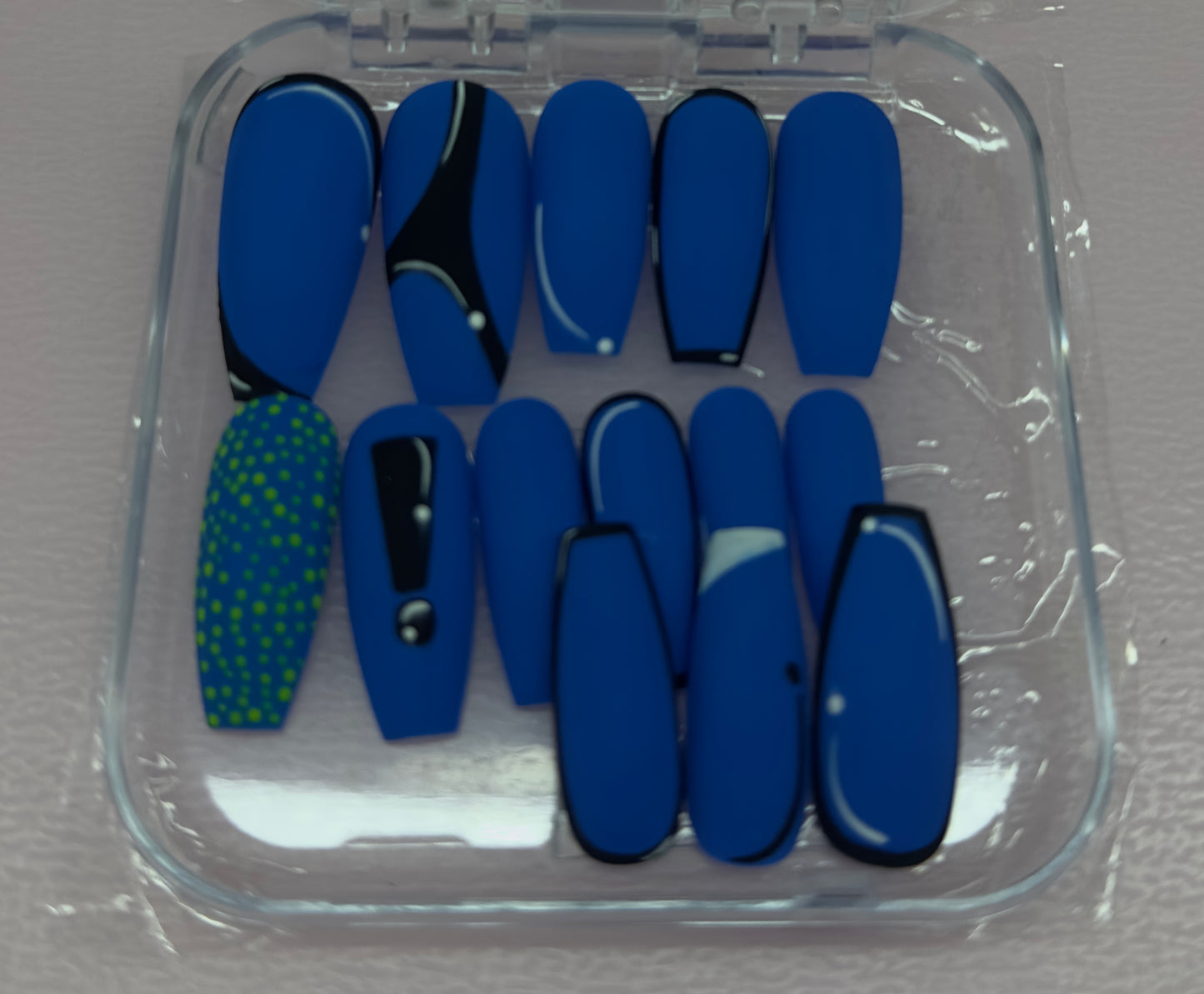 Villain Shadow – Matte Royal Blue Press-On Nails | Austin, TX (Size Medium, 14pc Set)