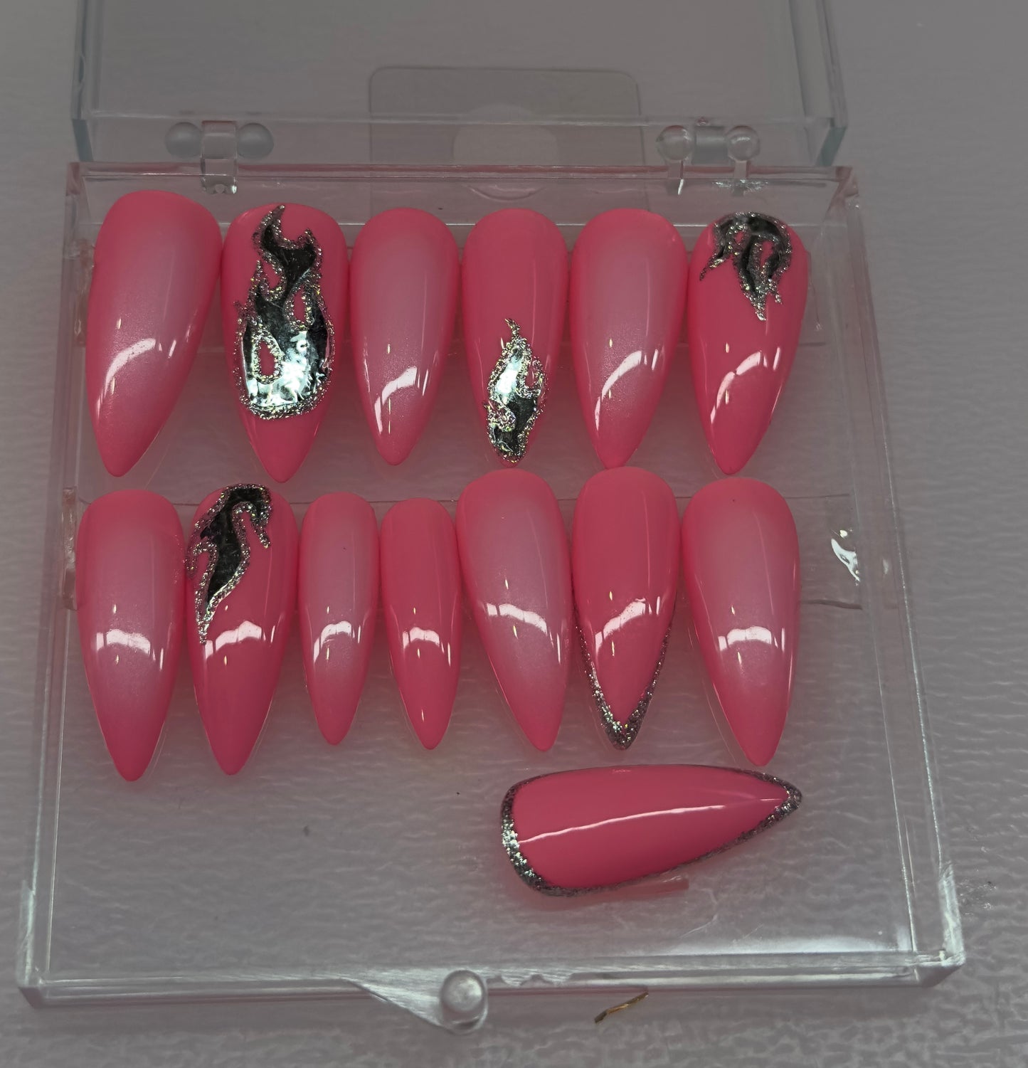 Pink Inferno – Chrome Flame Press-On Nails| Austin, TX (Size X-Small, 14pc Set)