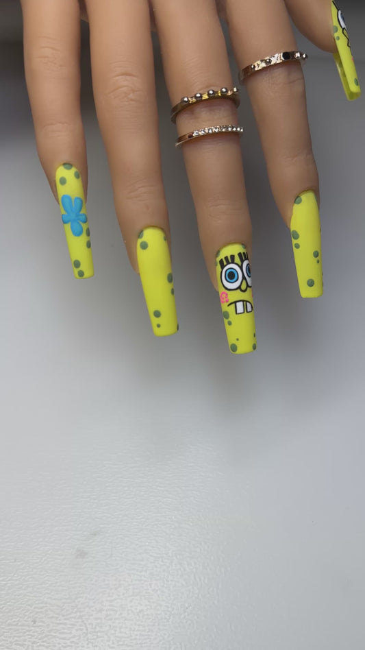 SpongeVibes Press-On Nails – Bold Yellow Spongebob-Inspired Design