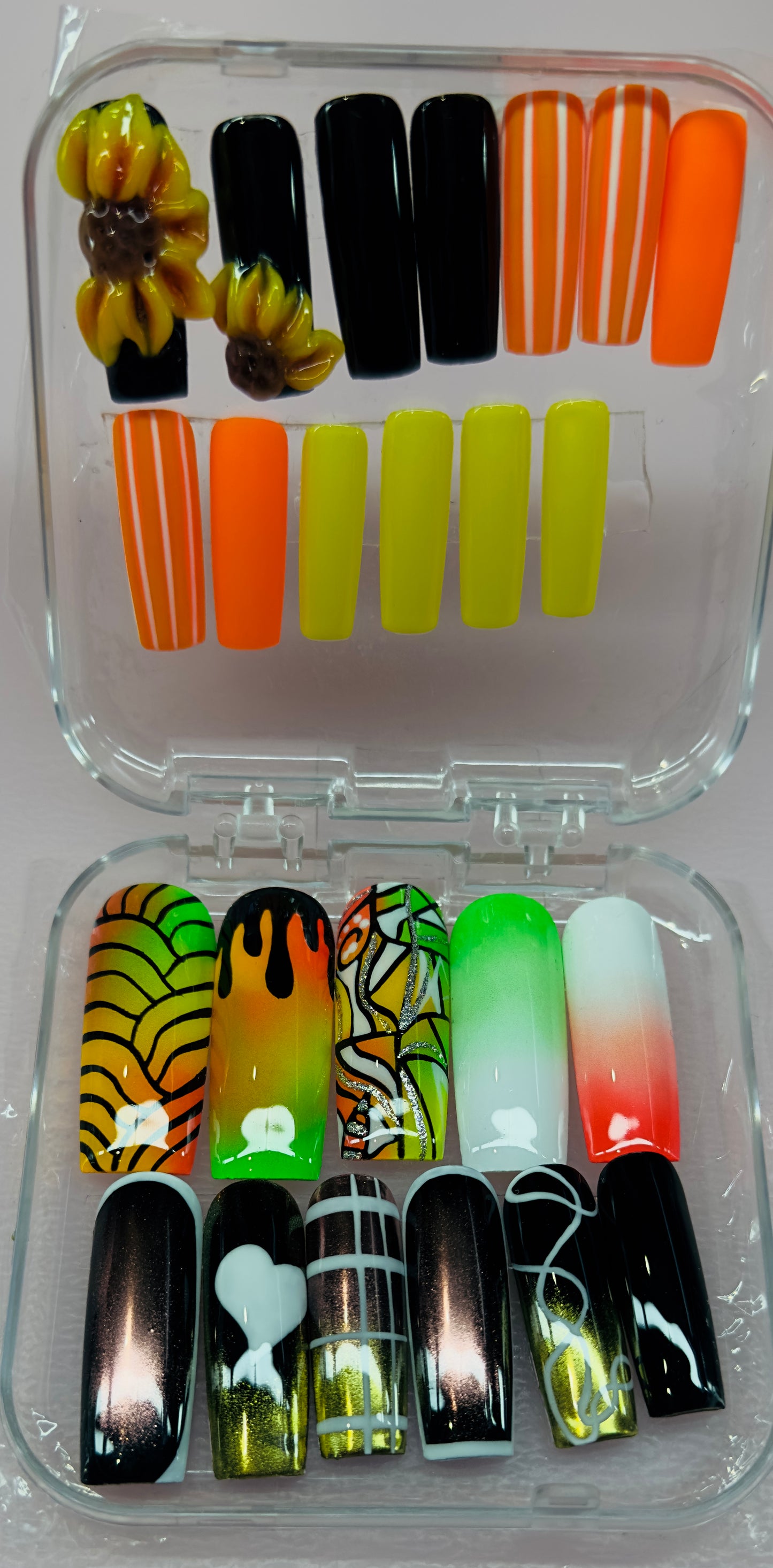 Wild Flower Energy Hand-Painted Press-On Nail Set (0-11) | Austin, TX