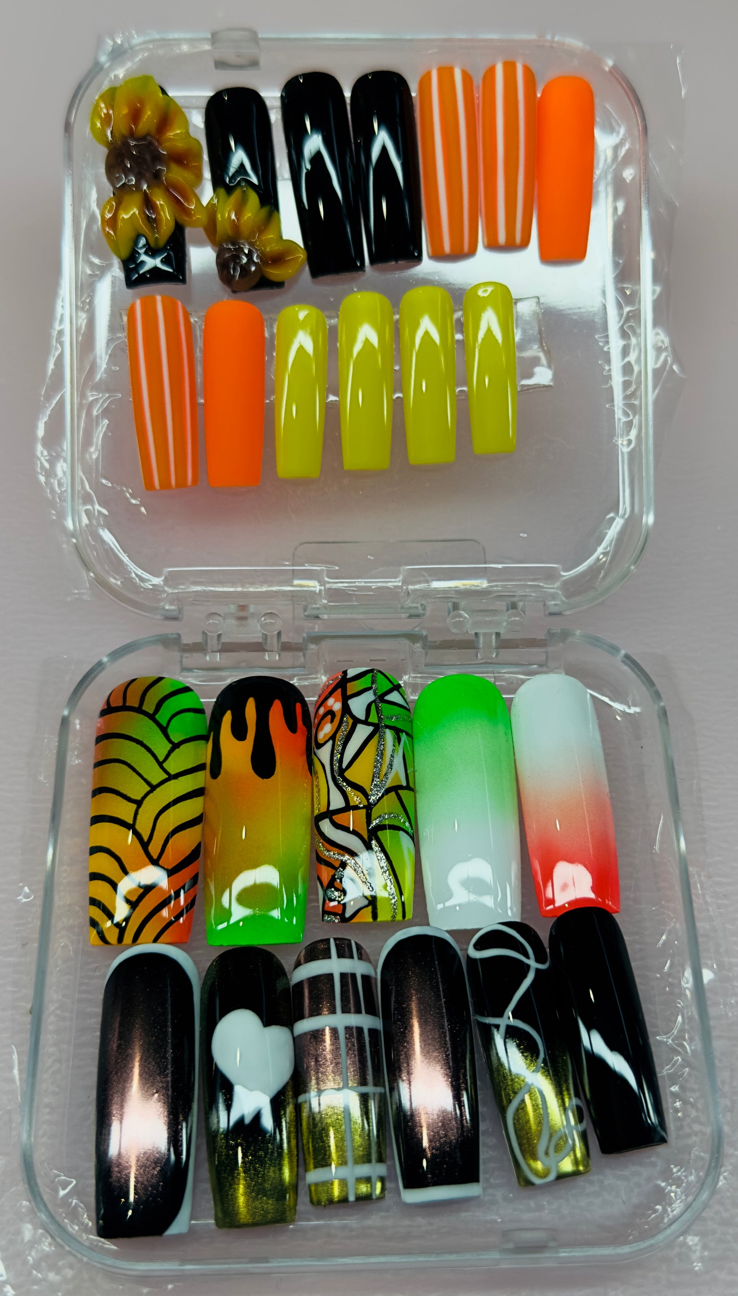 Wild Flower Energy Hand-Painted Press-On Nail Set (0-11) | Austin, TX